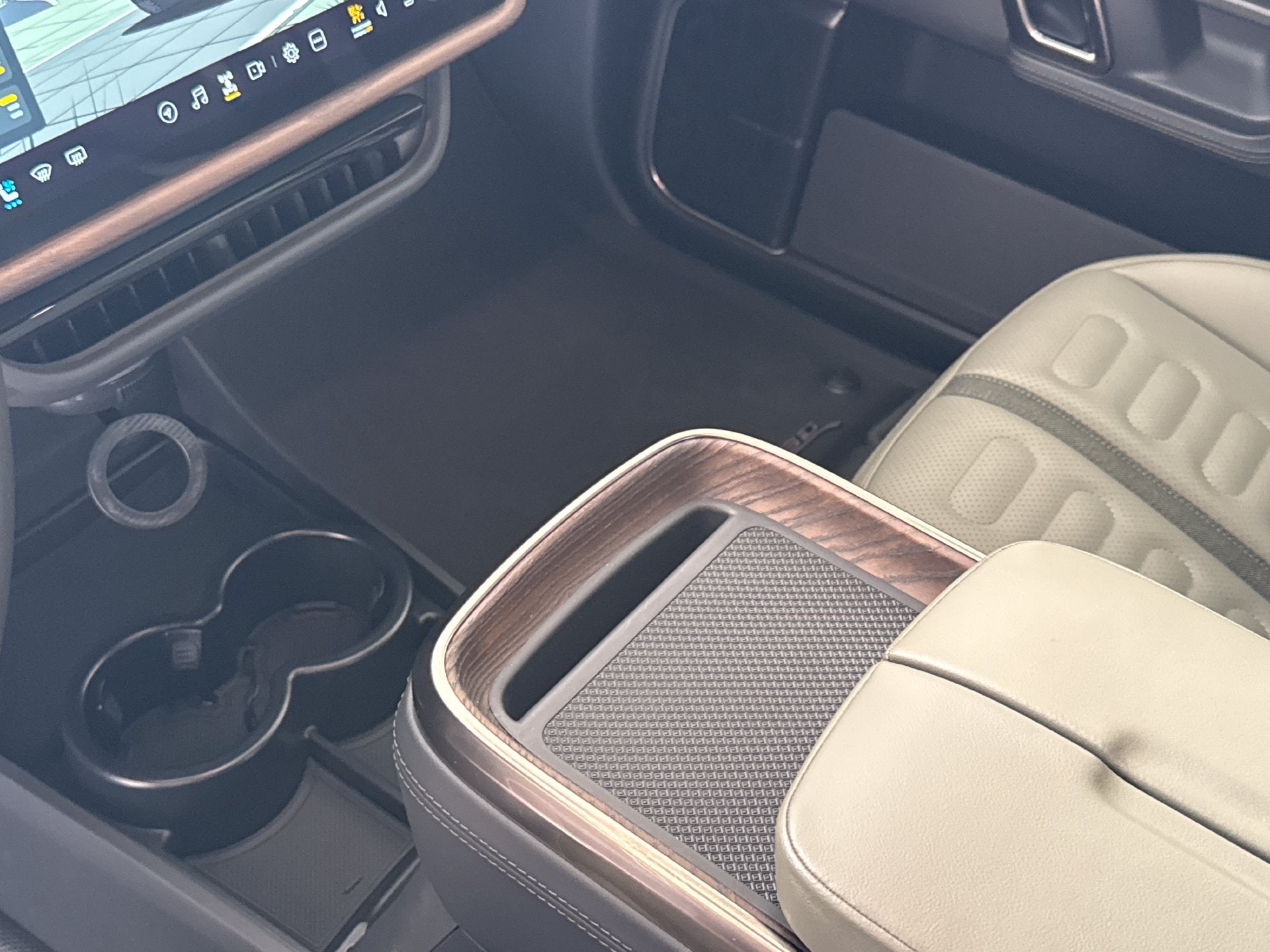 2022 Rivian R1T Launch Edition