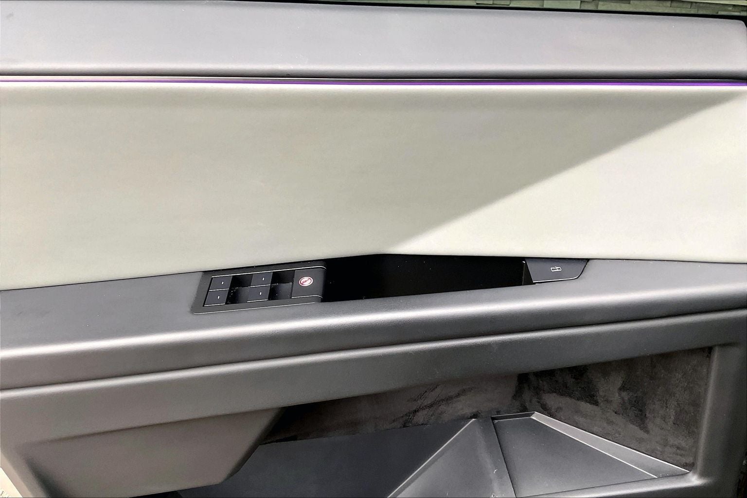 2024 Tesla Cybertruck Cyberbeast