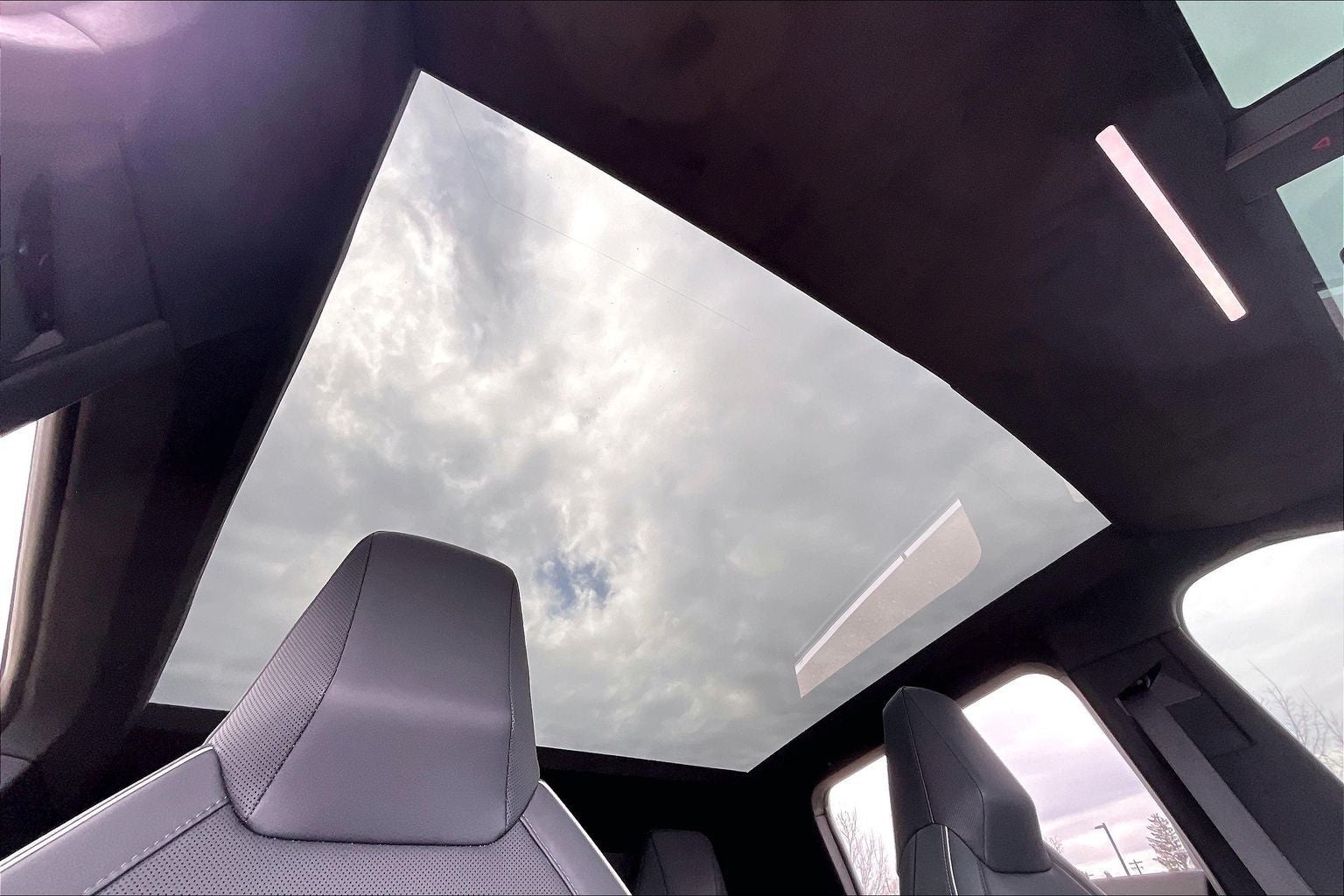 2024 Tesla Cybertruck Cyberbeast