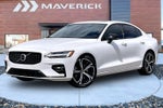 2023 Volvo S60 B5 Plus Dark Theme