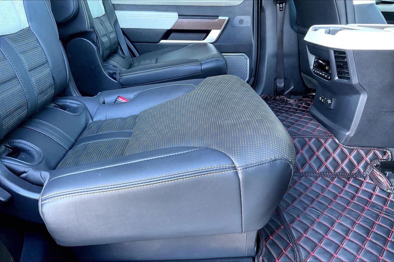 2023 Toyota Sequoia Capstone