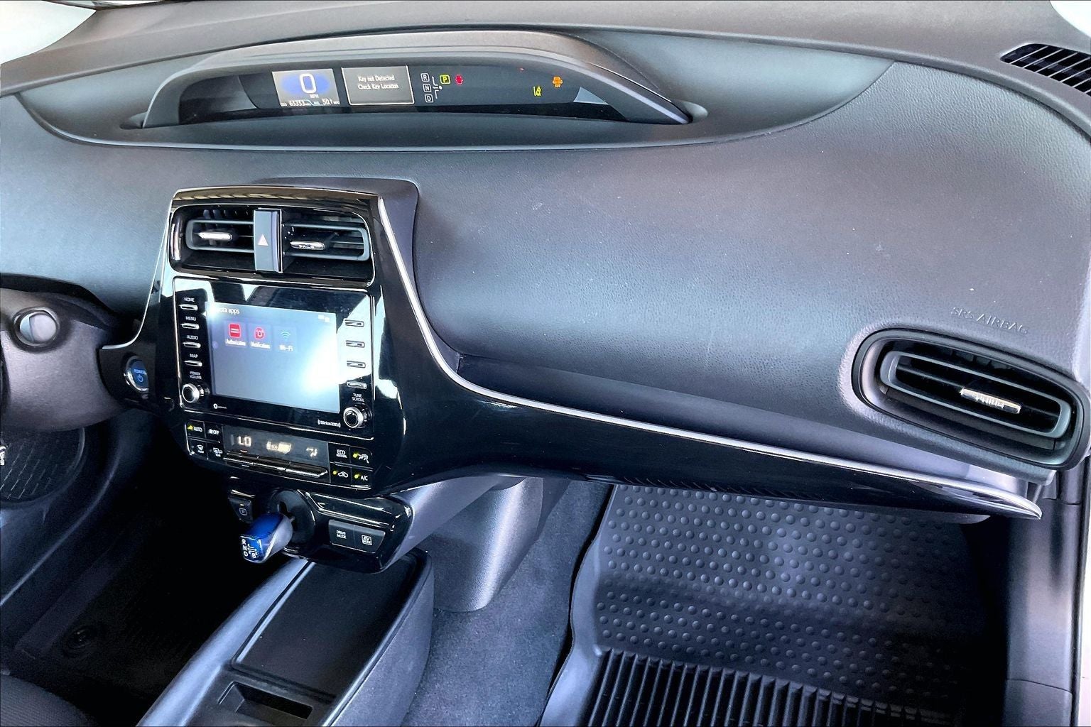 2021 Toyota Prius L