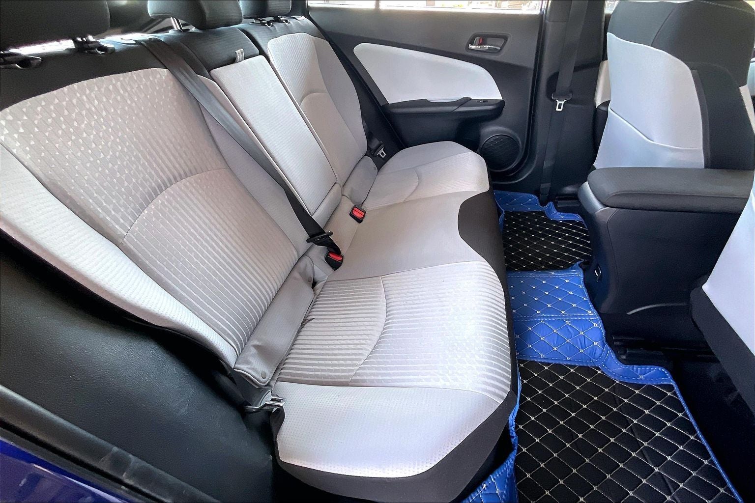2016 Toyota Prius Two