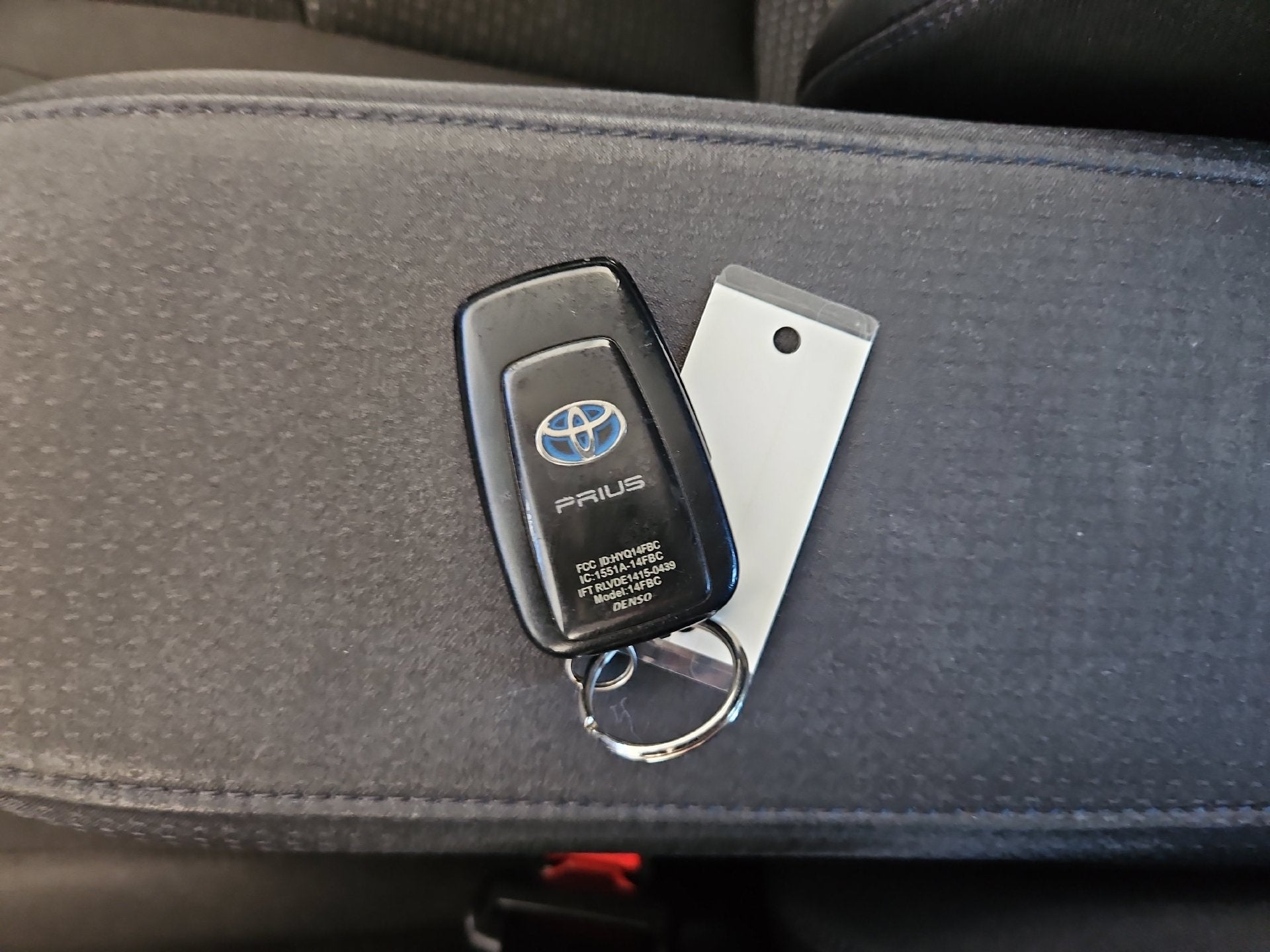 2020 Toyota Prius LE AWD-e