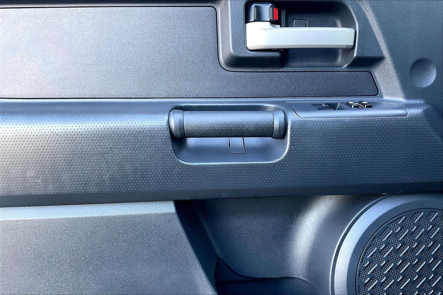 2012 Toyota FJ Cruiser Base