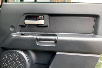 2010 Toyota FJ Cruiser Base