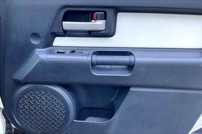 2010 Toyota FJ Cruiser Base