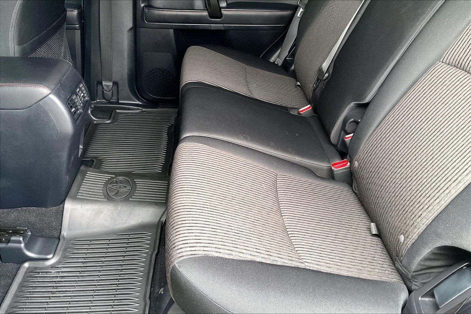 2024 Toyota 4Runner TRD Off-Road