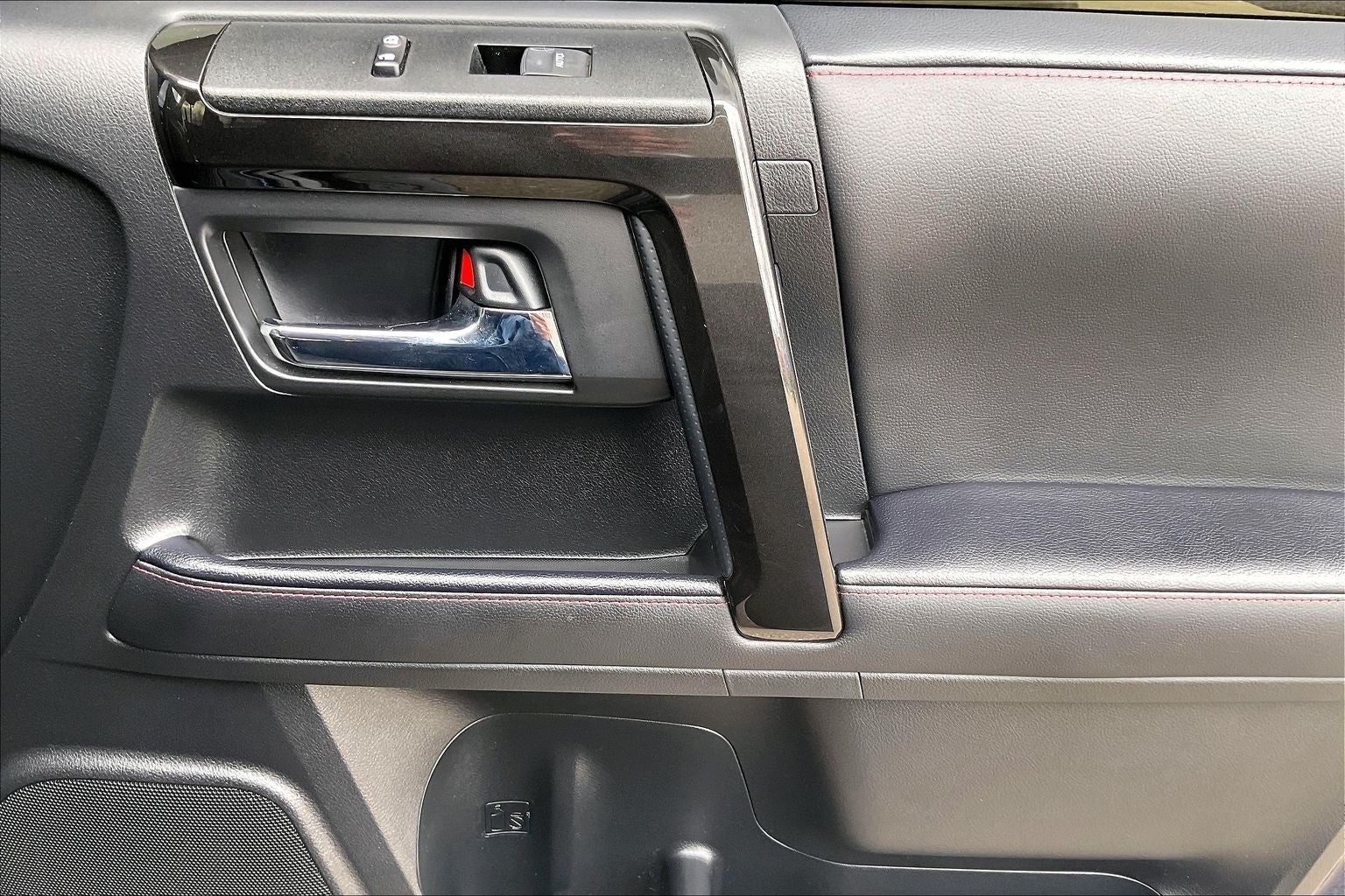 2024 Toyota 4Runner TRD Off-Road