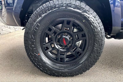 2024 Toyota 4Runner TRD Off-Road