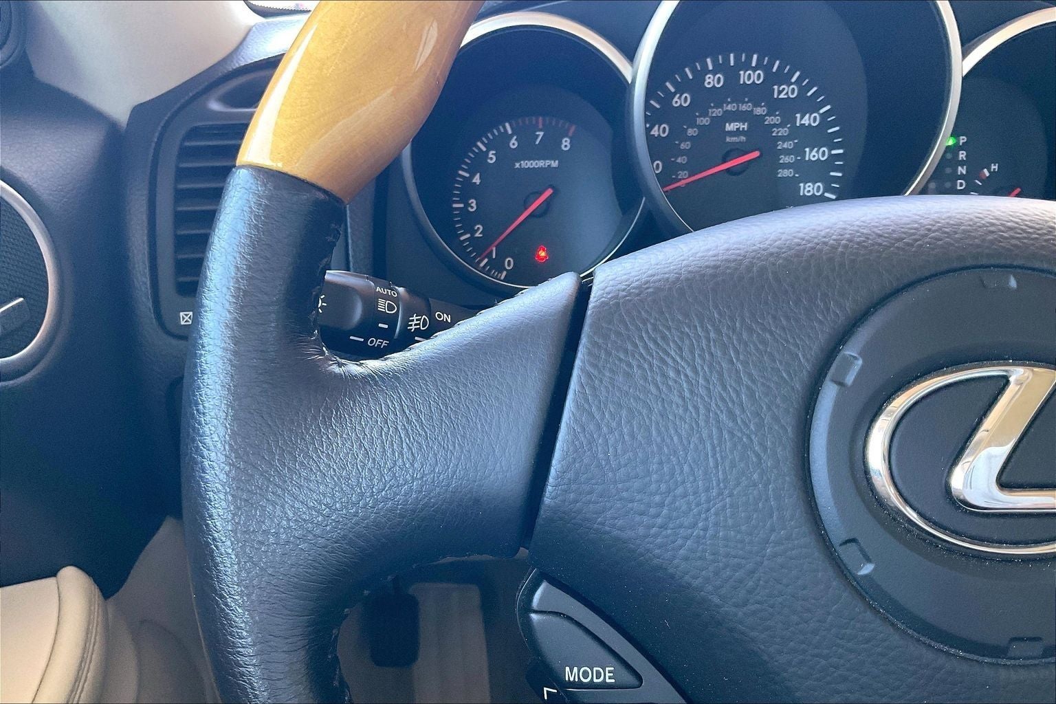 2003 Lexus SC 430