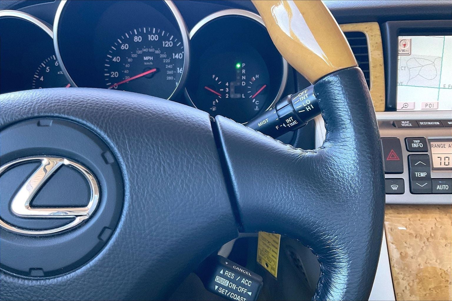 2003 Lexus SC 430