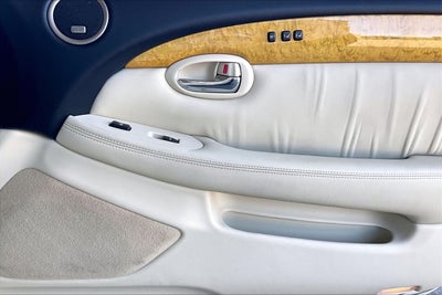 2003 Lexus SC 430