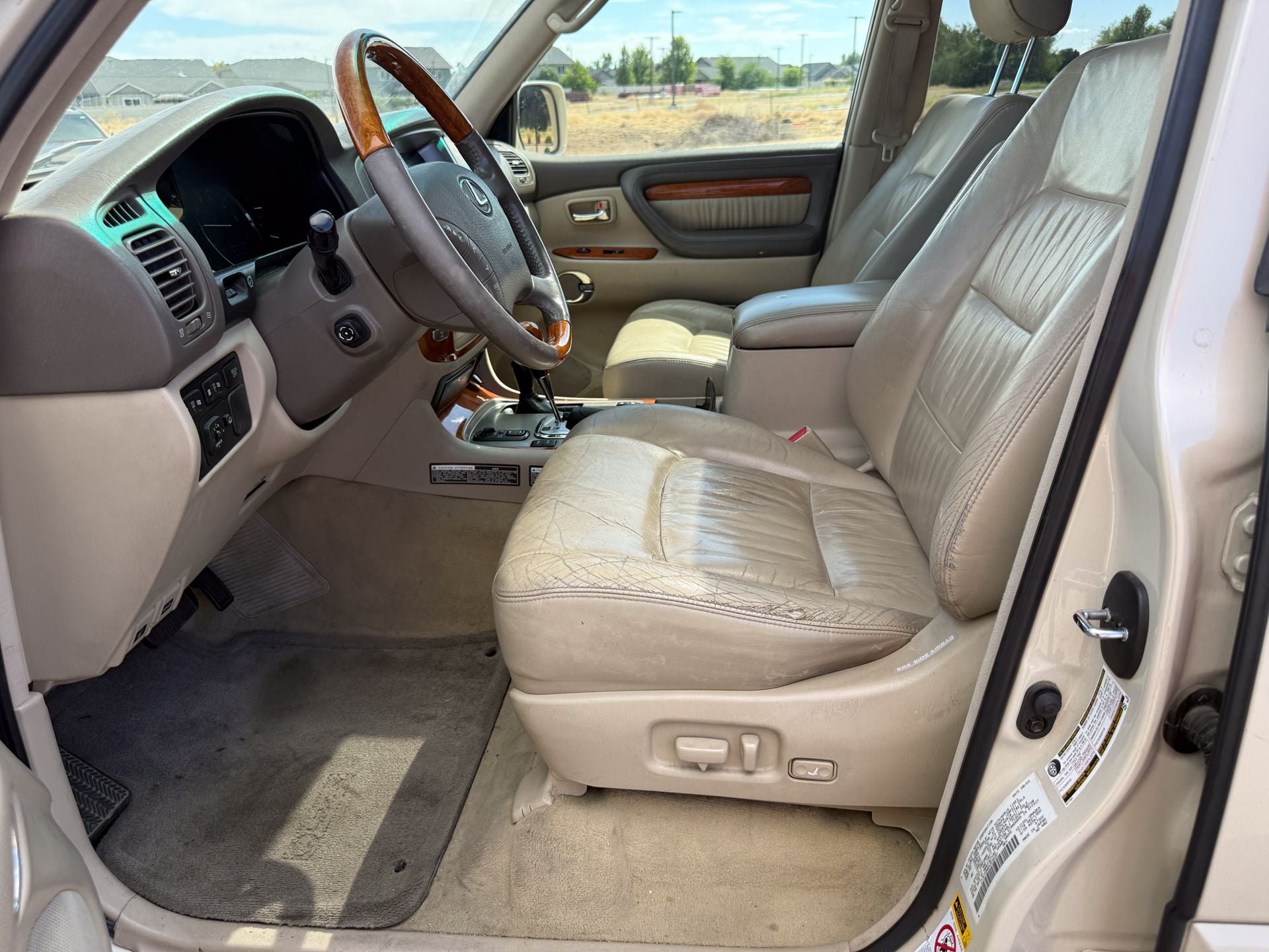 2004 Lexus LX 470