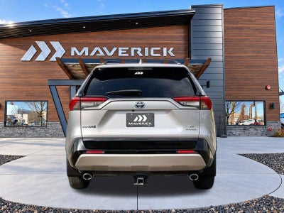 2022 Toyota RAV4 Hybrid SE