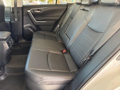 2025 Toyota RAV4 Hybrid XLE Premium