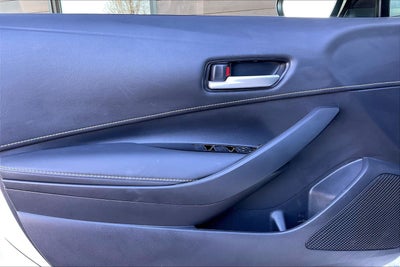 2022 Toyota Corolla Hatchback SE Nightshade Edition