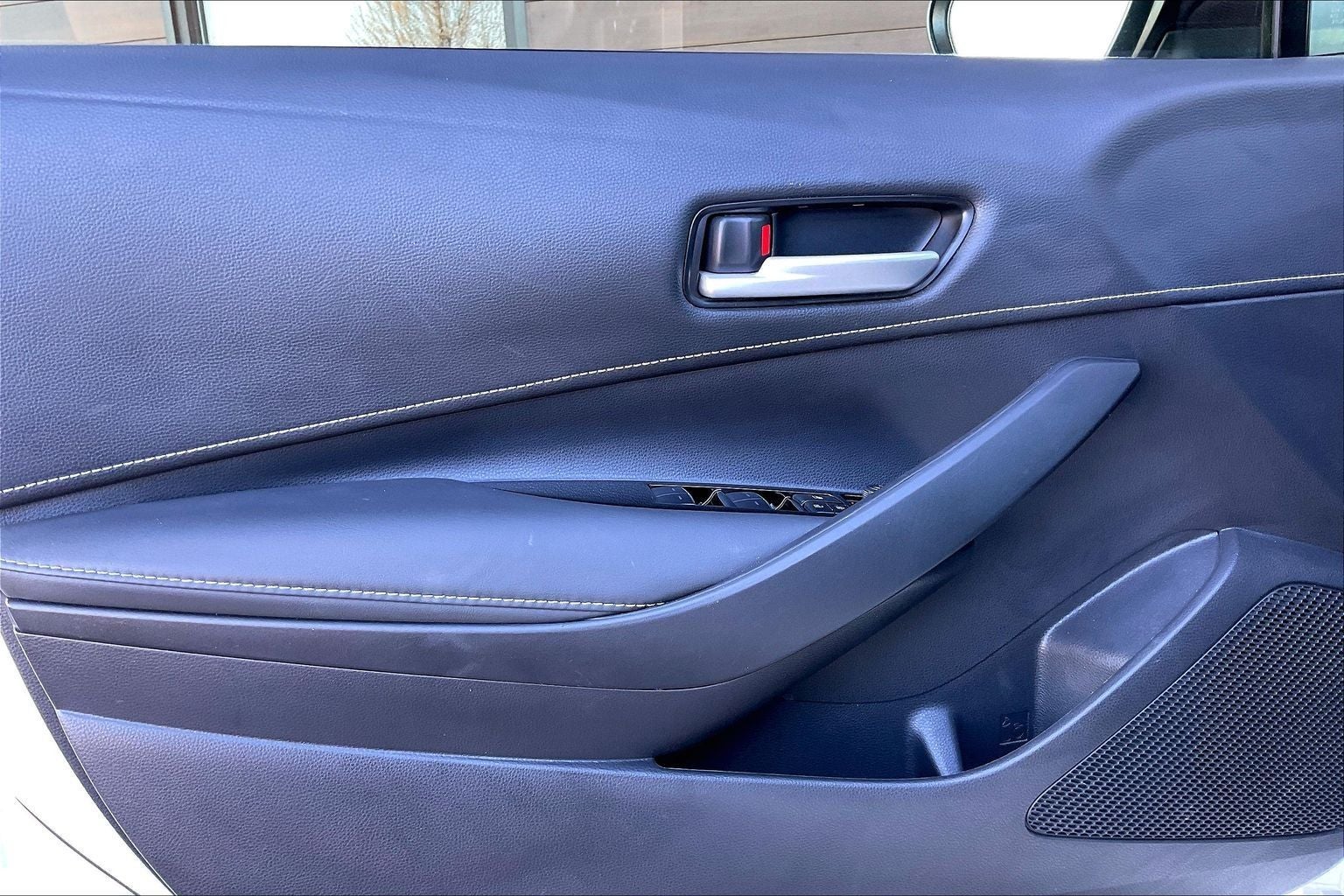 2022 Toyota Corolla Hatchback SE Nightshade Edition