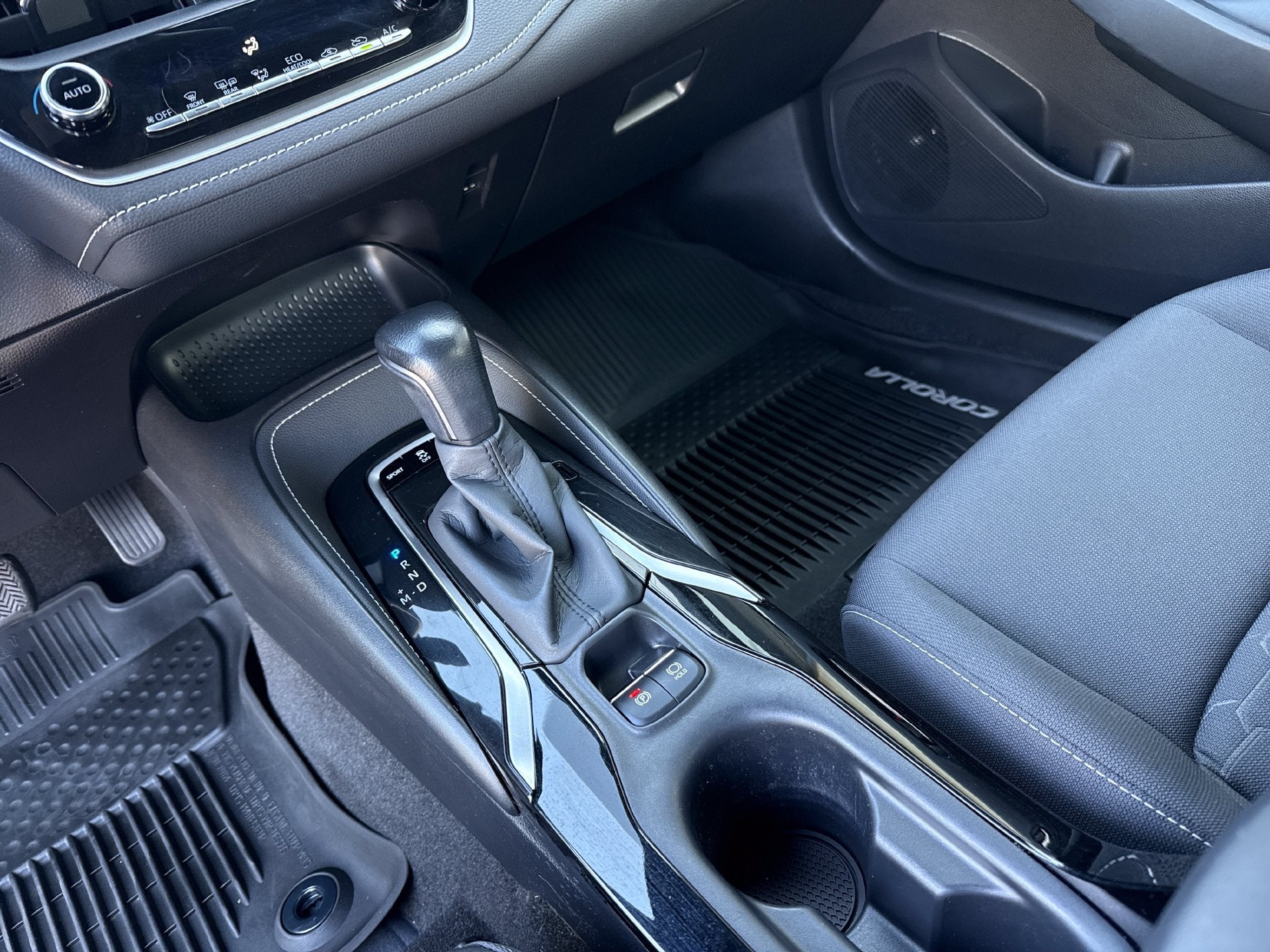 2021 Toyota Corolla Hatchback SE