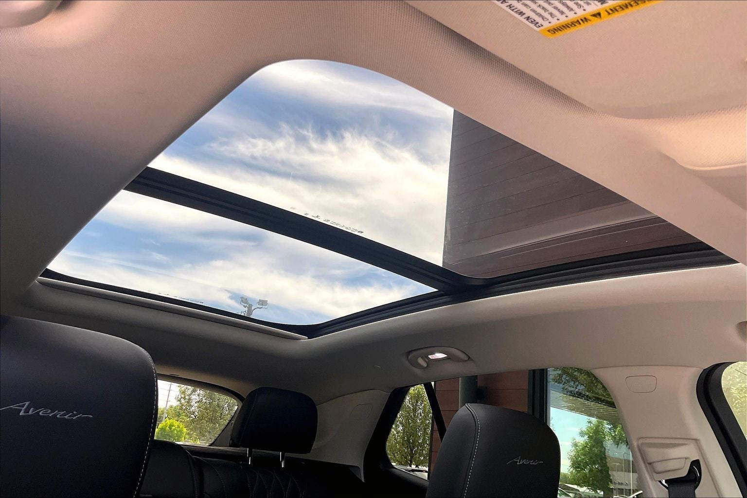 2023 Buick Envision Avenir