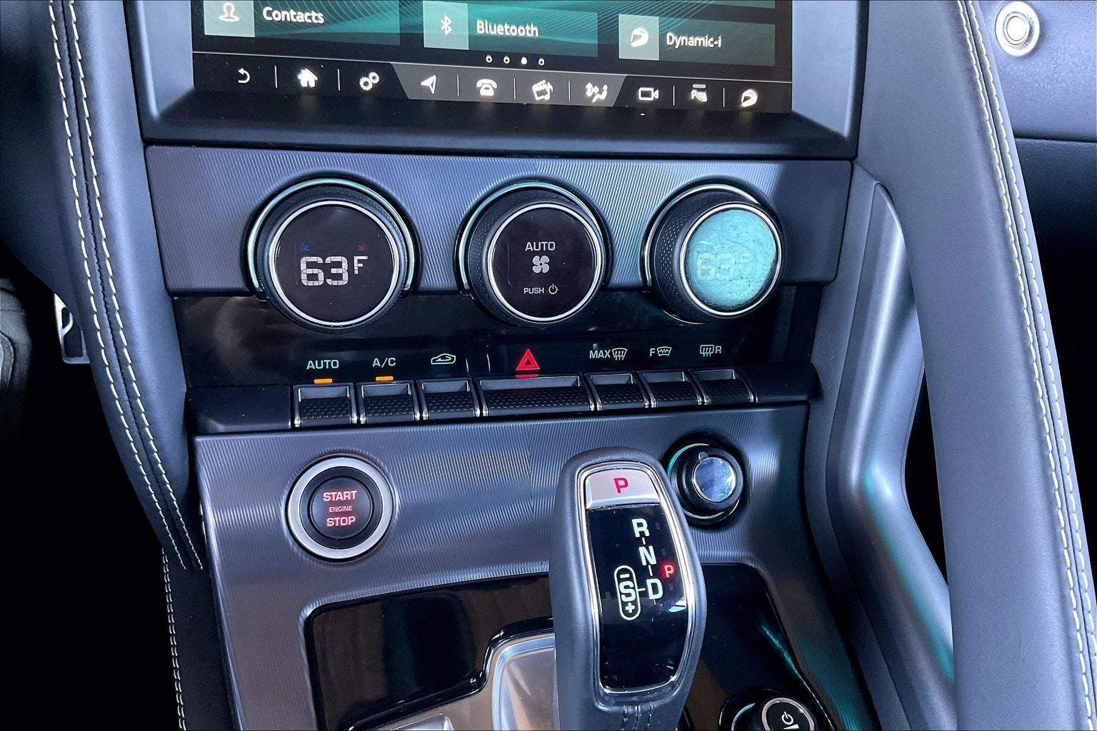 2023 Jaguar F-TYPE R
