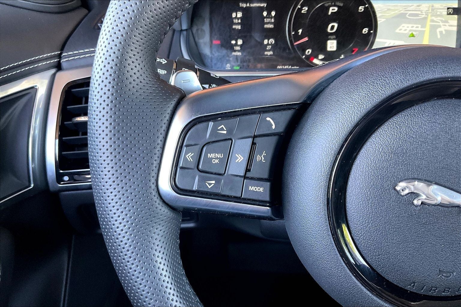 2023 Jaguar F-TYPE R