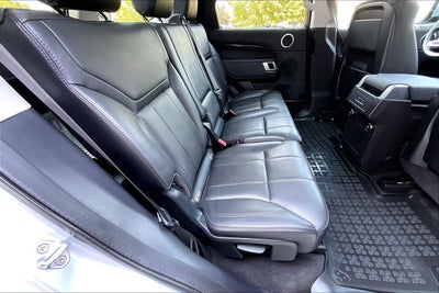 2020 Land Rover Discovery SE