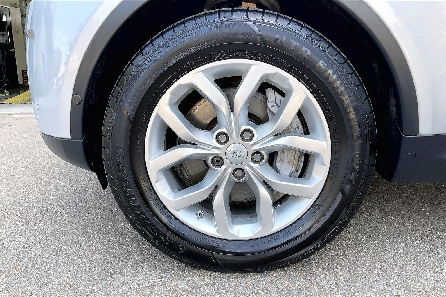 2020 Land Rover Discovery SE
