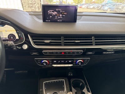 2019 Audi Q7 55 Prestige quattro