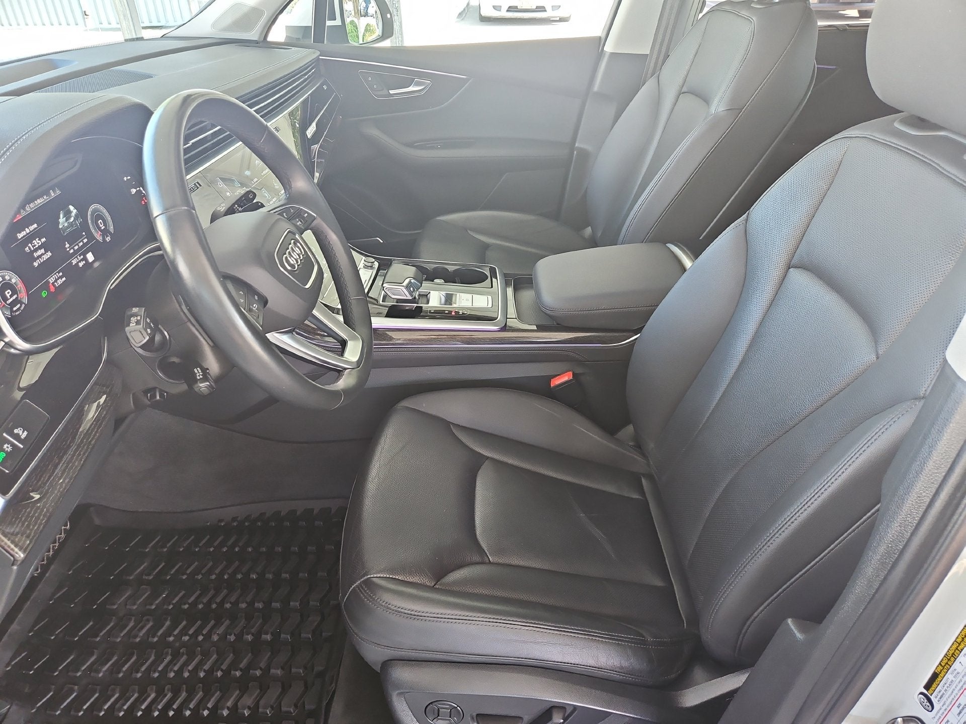 2023 Audi Q7 55 Prestige quattro