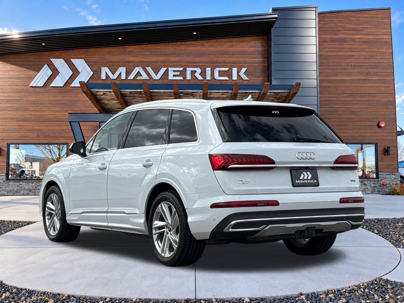 2023 Audi Q7 55 Prestige quattro