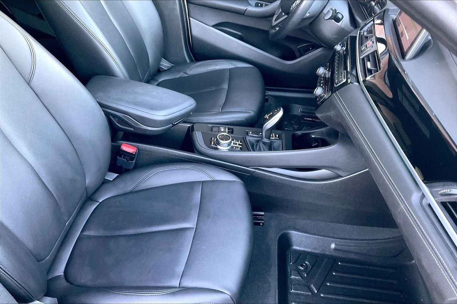 2022 BMW X1 xDrive28i