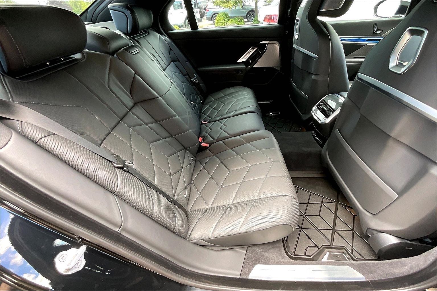 2024 BMW i7 eDrive50