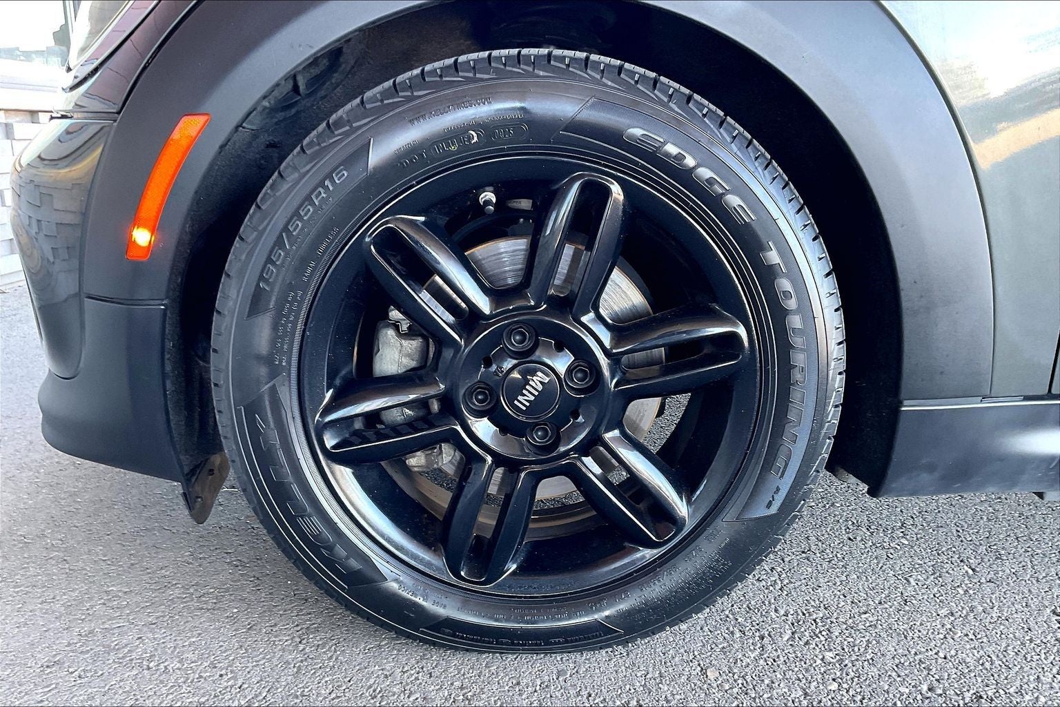 2015 MINI Cooper Base