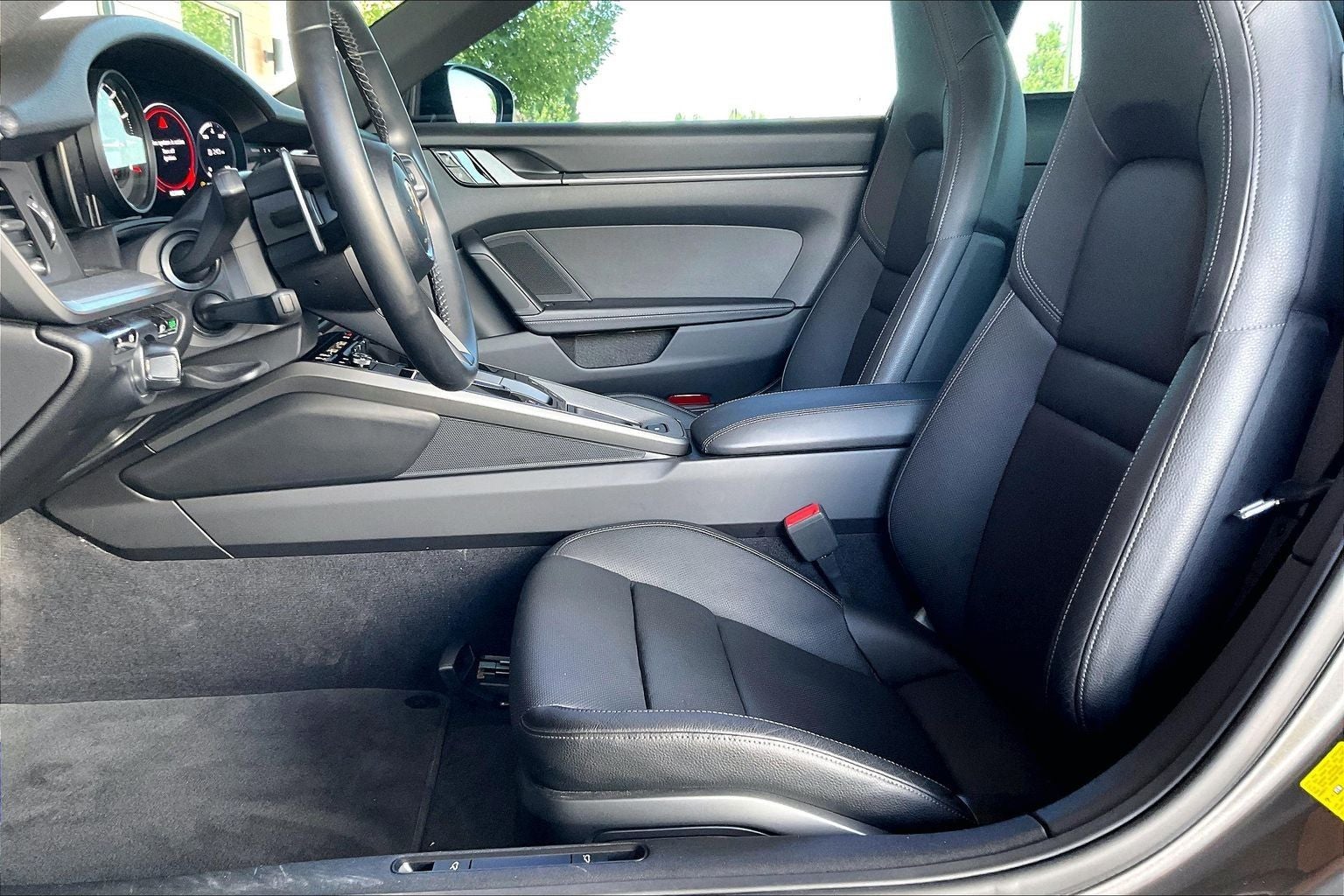 2021 Porsche 911 Carrera 4