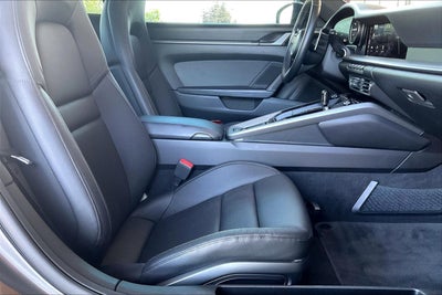 2021 Porsche 911 Carrera 4