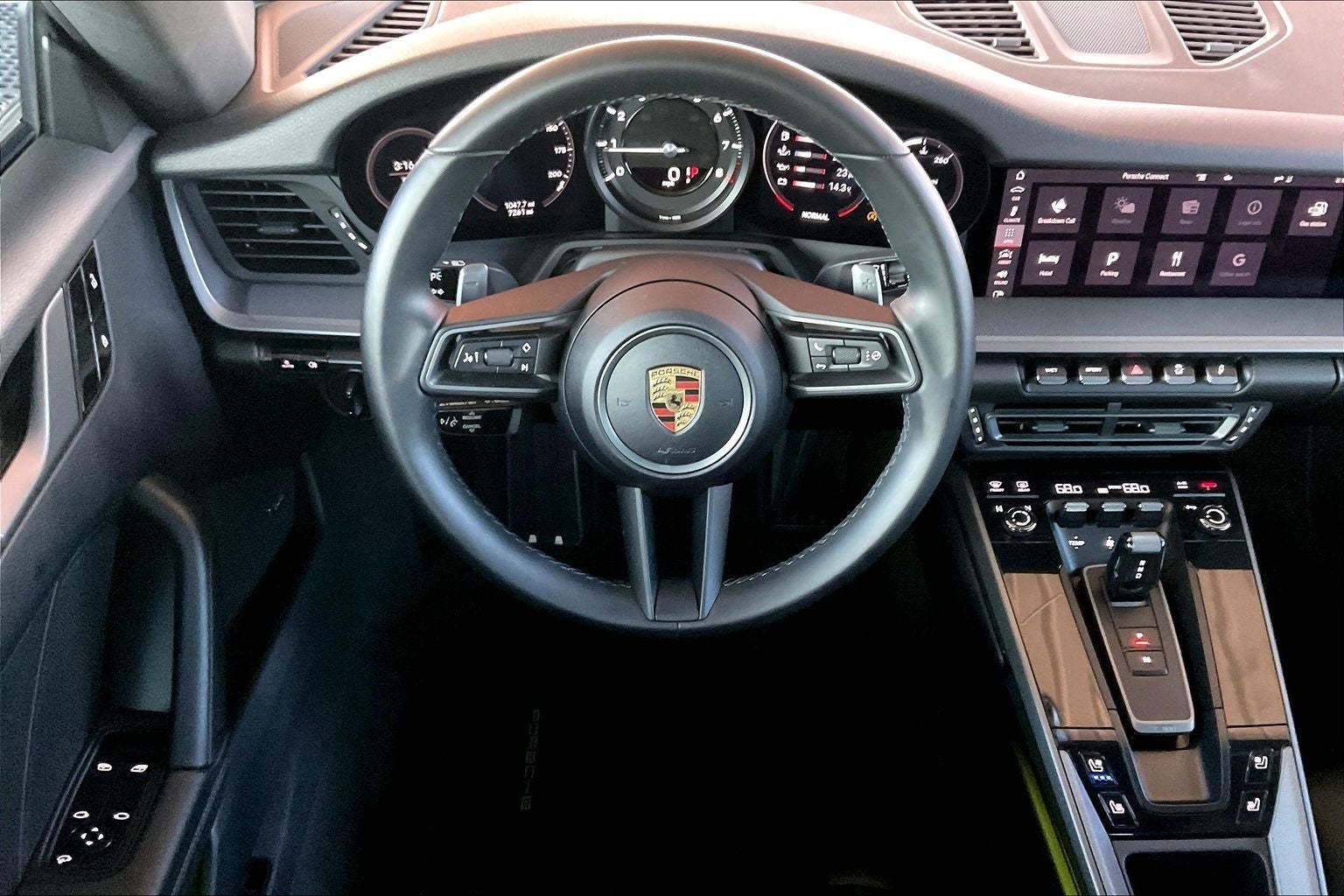 2021 Porsche 911 Carrera 4