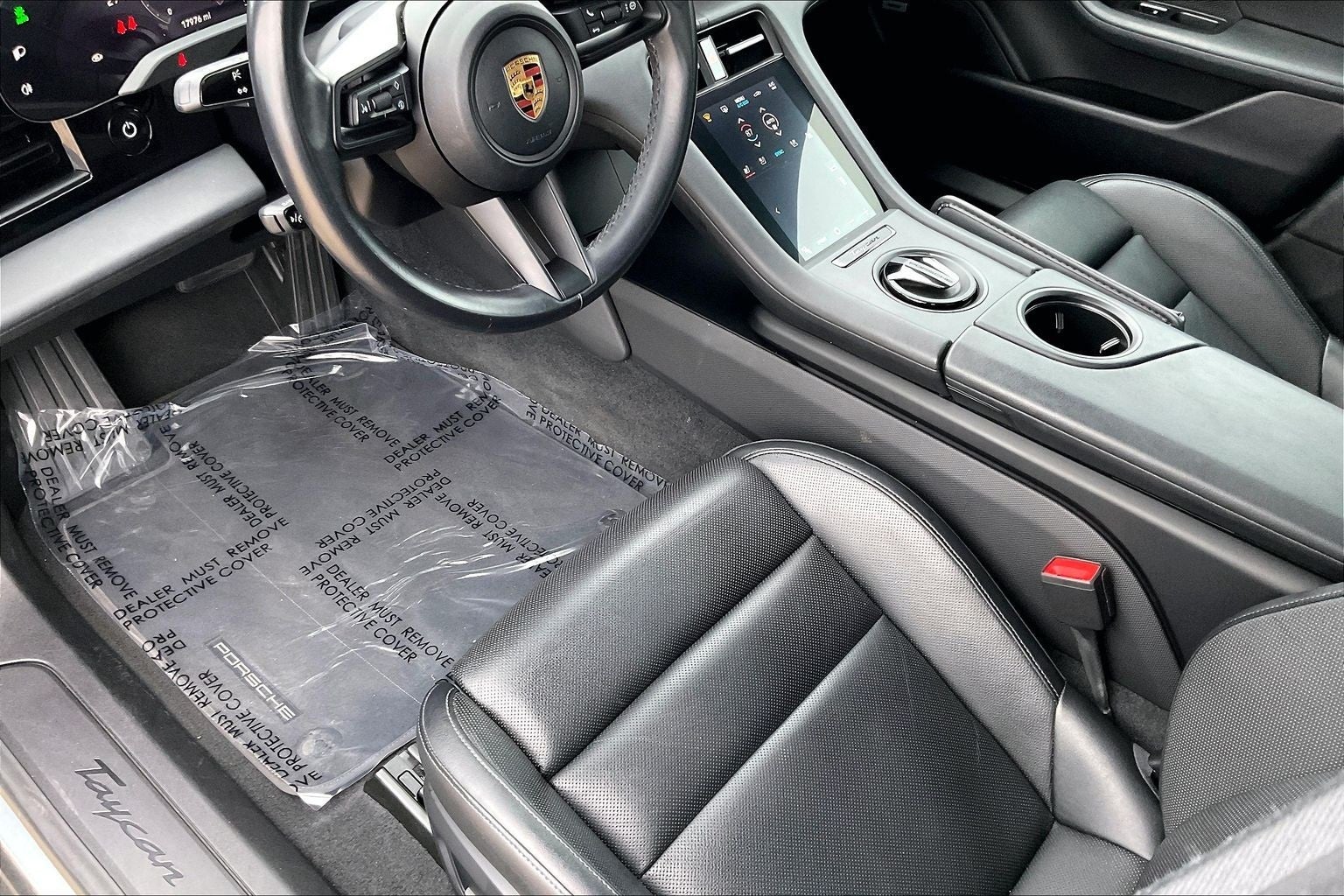 2022 Porsche Taycan Base