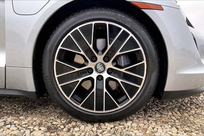 2022 Porsche Taycan Base