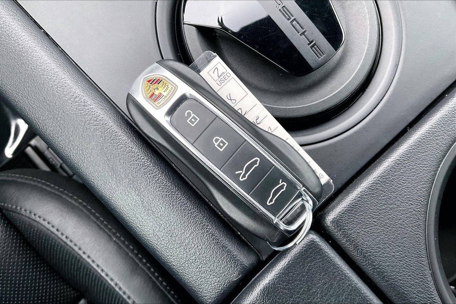 2022 Porsche Taycan Base