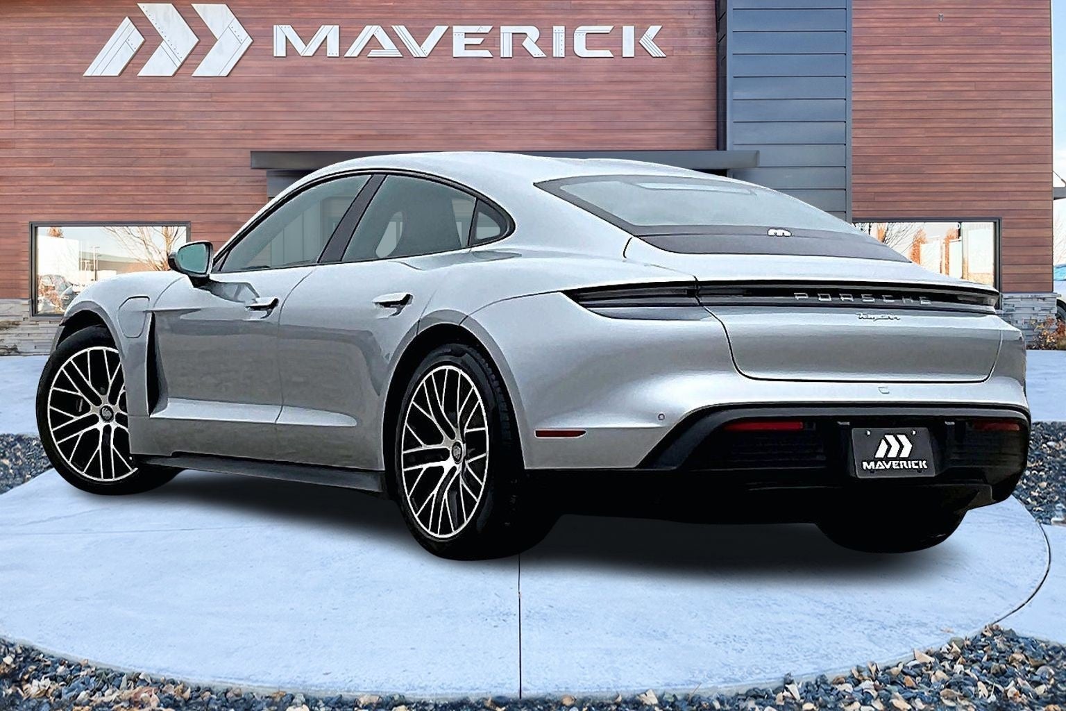 2022 Porsche Taycan Base