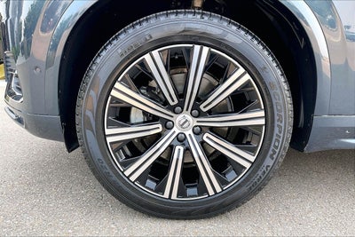 2024 Volvo XC90 B6 Plus Bright Theme 6-Seater