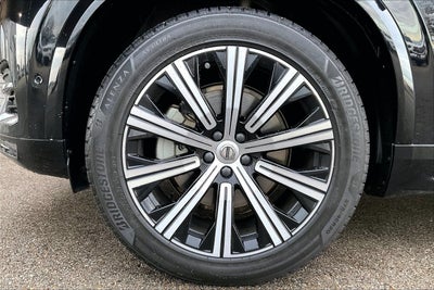 2022 Volvo XC90 T6 Inscription