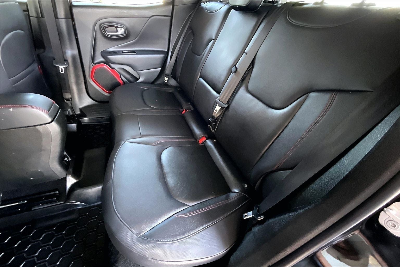 2016 Jeep Renegade Trailhawk