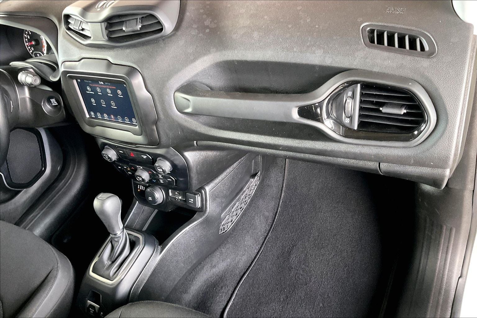 2019 Jeep Renegade Latitude